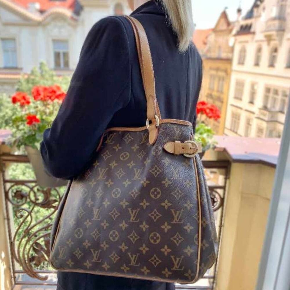 💎✨HOT BUY✨💎AUTHENTIC LV Batignolles Vertical